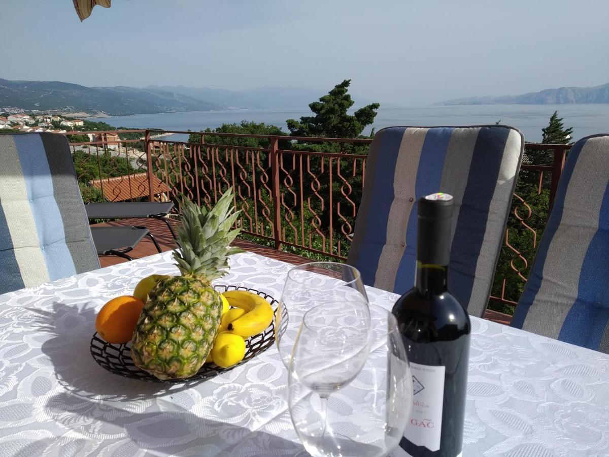 Ines Apartment Novi Vinodolski Bagian luar foto
